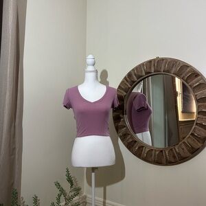 Bozzolo Dusty Pink V-Neck Crop Top